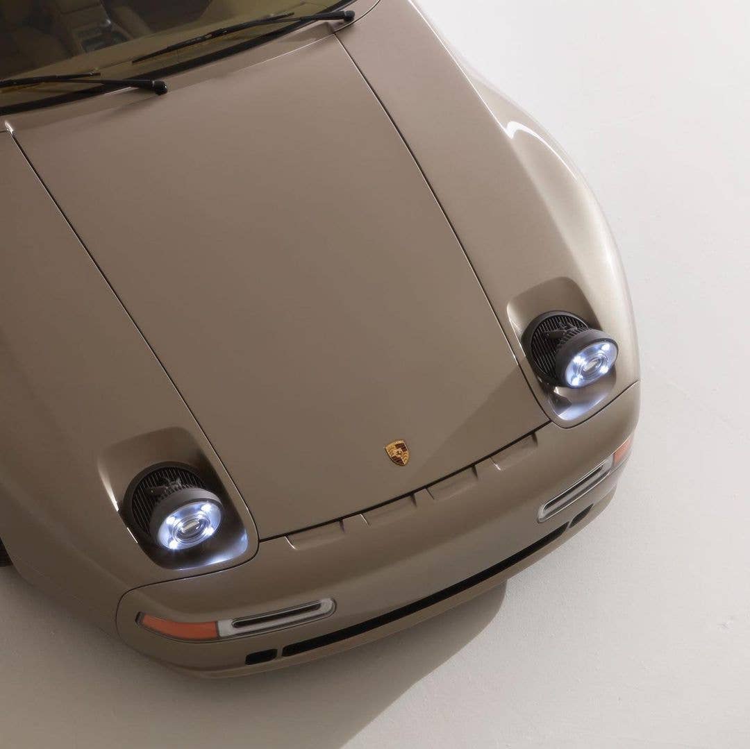 Resto-modded Porsche 928 by Nardone Automotive, headlights