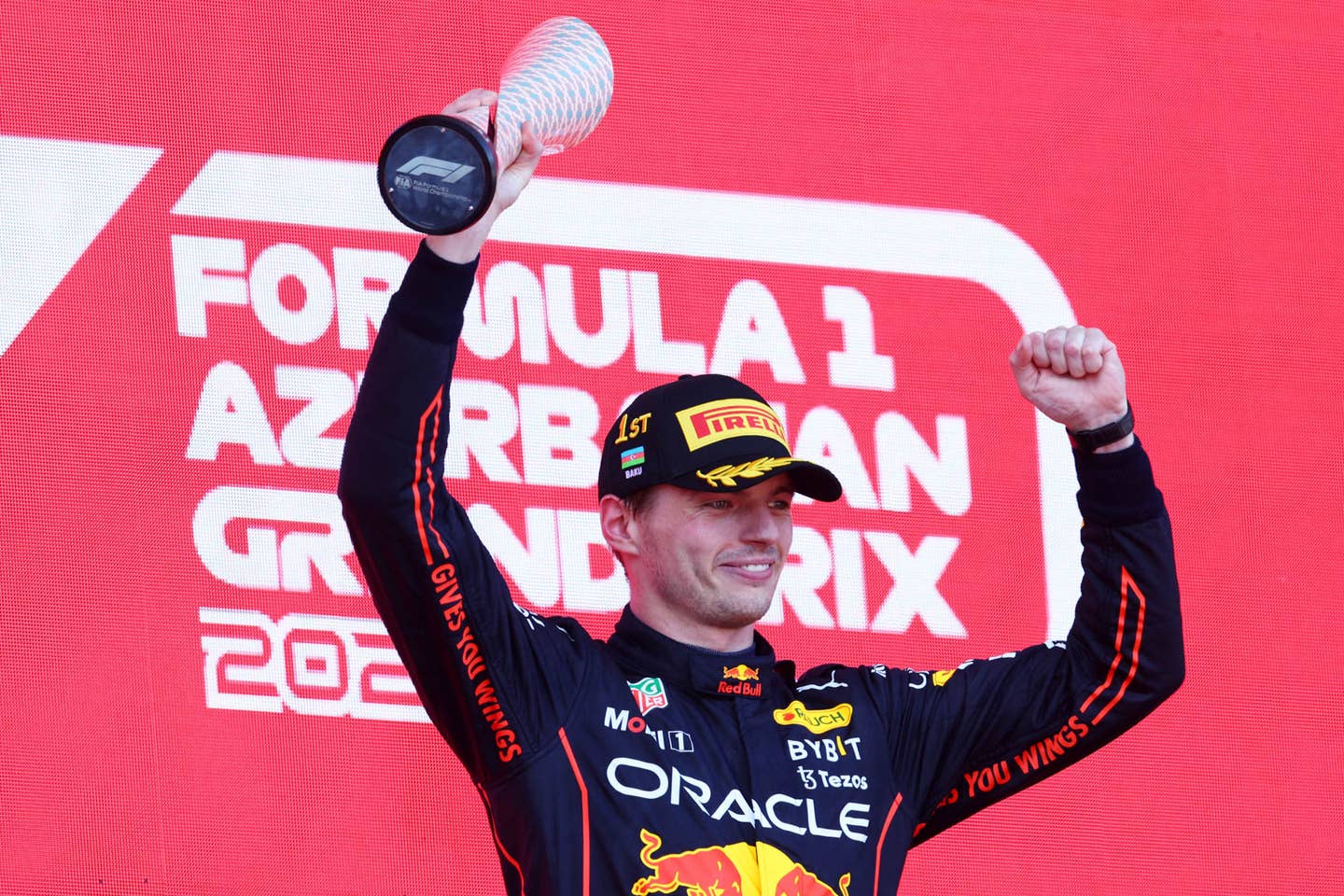 Max Verstappen Wins 2022 F1 Azerbaijan GP, Leclerc&#8217;s Engine Fails