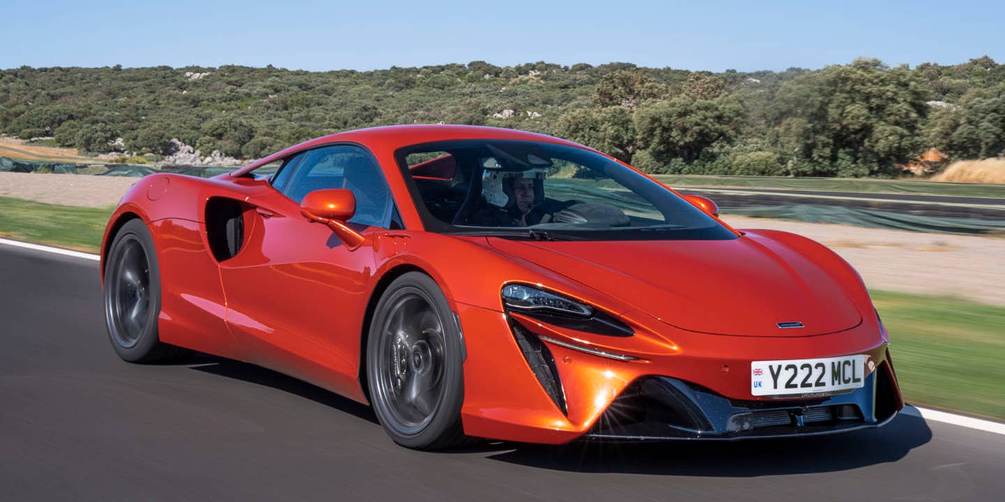 2023 McLaren Artura Review: McLaren’s First V6 Silences Any Non-Believers