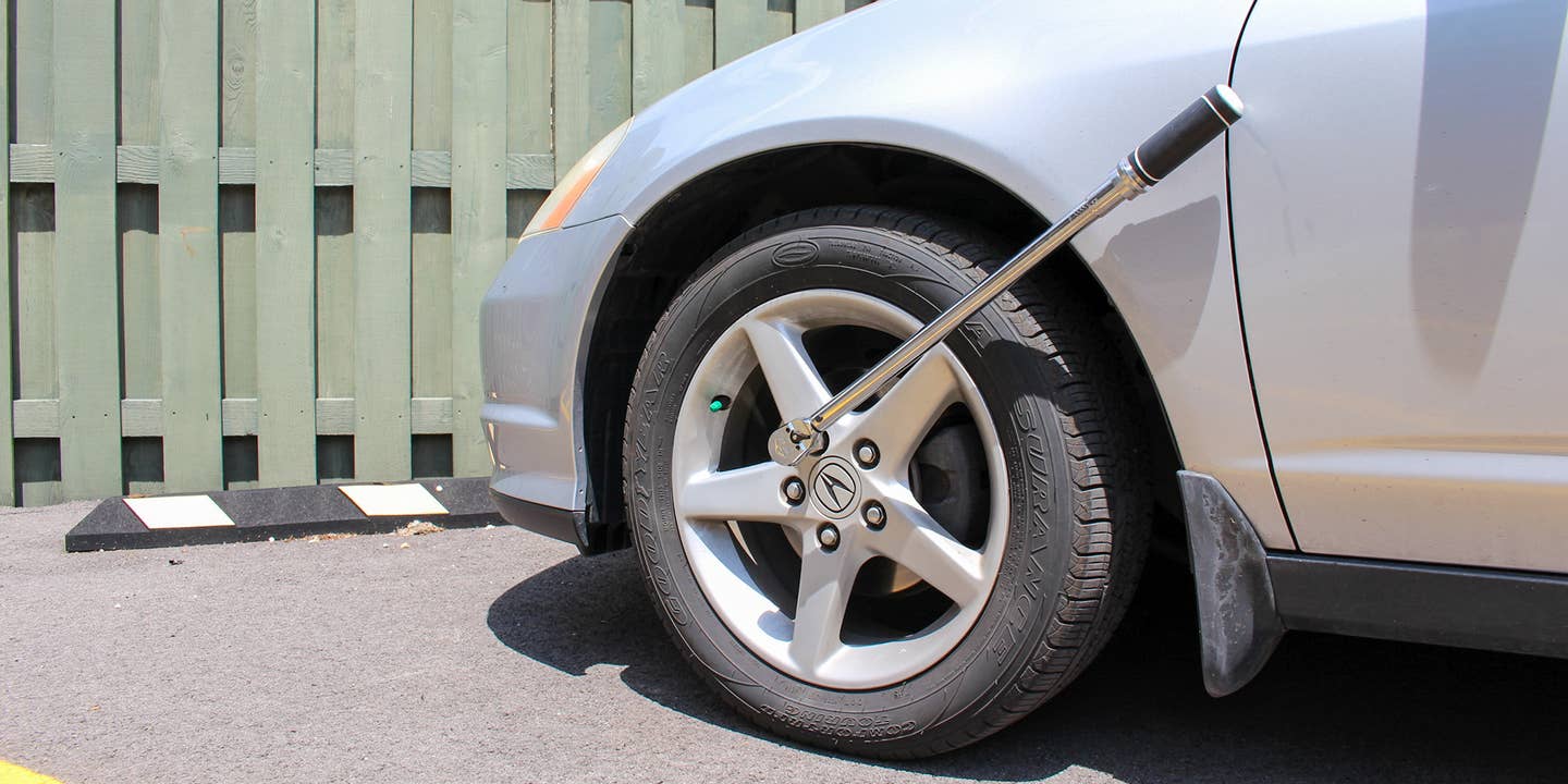 A torque wrench on a wheel.