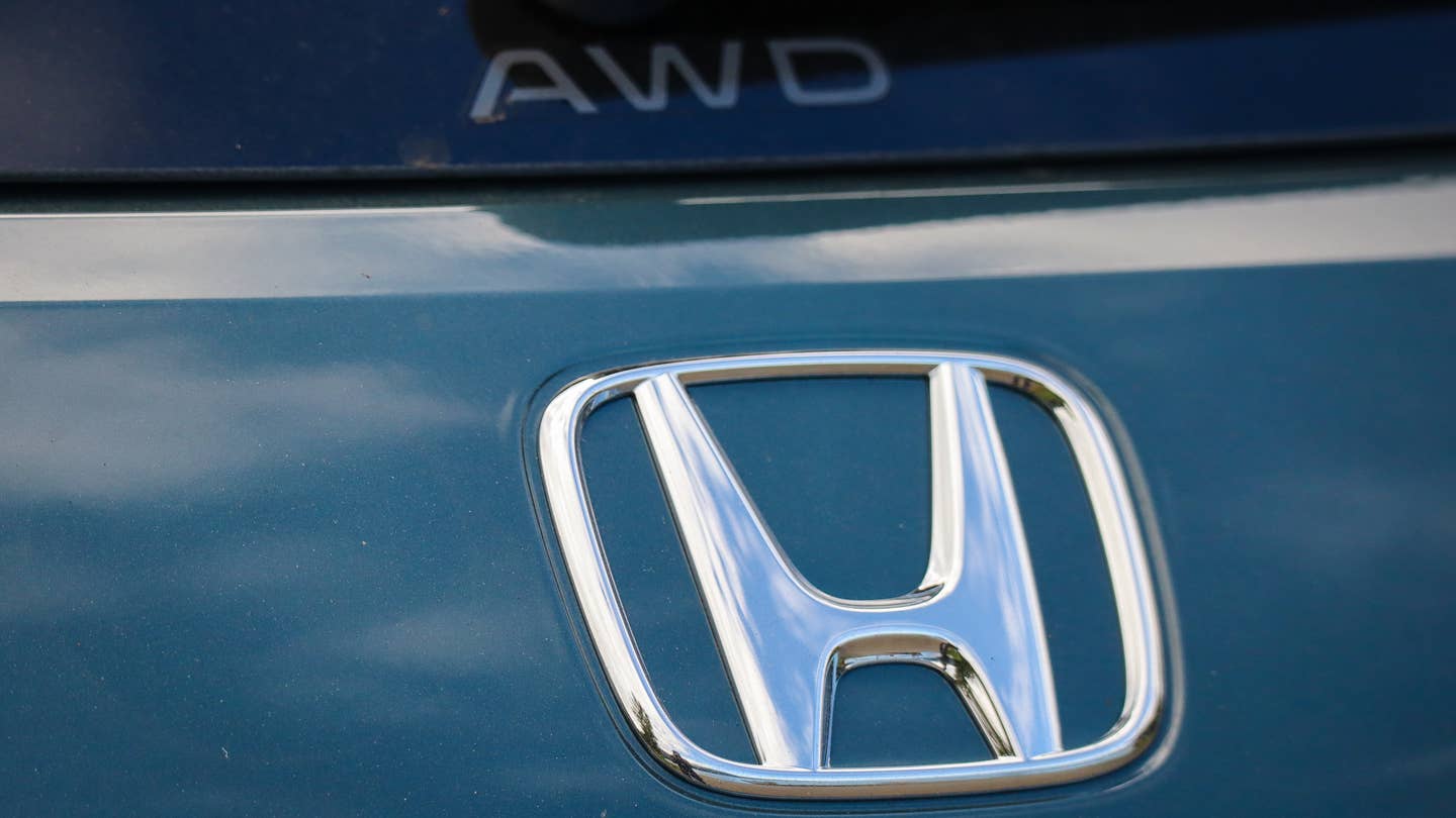 Honda Logo and AWD logo on 2023 Honda HR-V