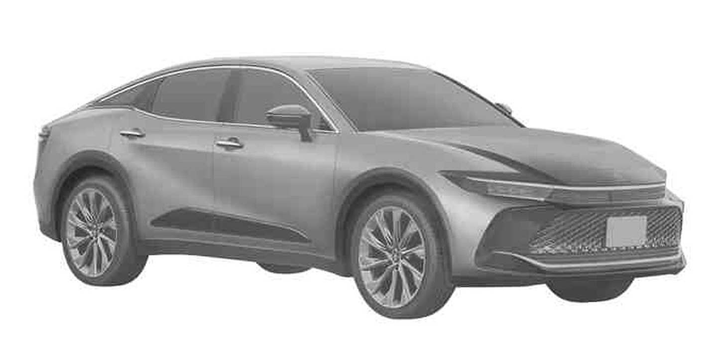 Possible Toyota Crown Crossover Spotted in Japanese Patent Images