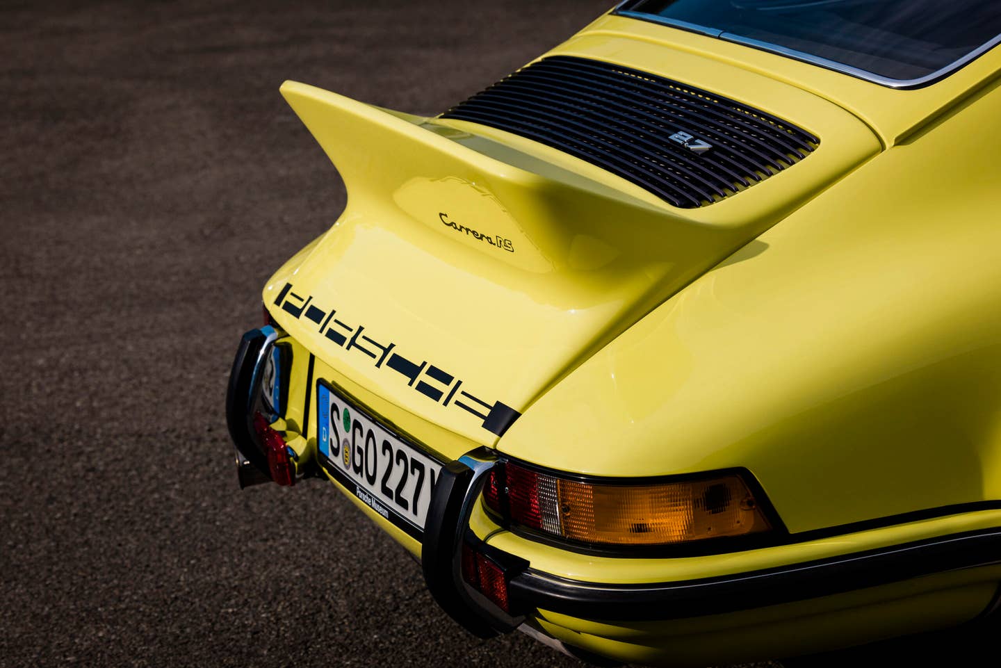 Porsche Museum | 911 Carrera 2.7 RS Workshop