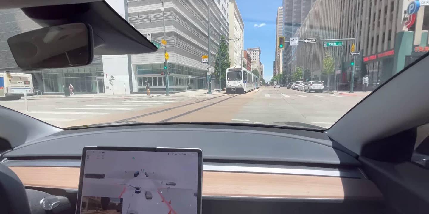 Watch as Tesla’s Autopilot Almost Steers Model 3 Into Oncoming Train