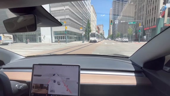 Watch as Tesla’s Autopilot Almost Steers Model 3 Into Oncoming Train