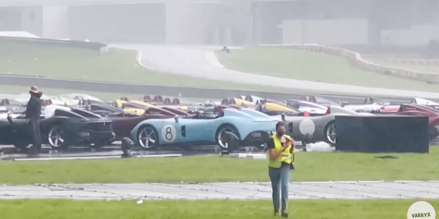 Nearly 80 Roofless Ferrari Monzas Caught in Surprise Rainstorm at Owner Event