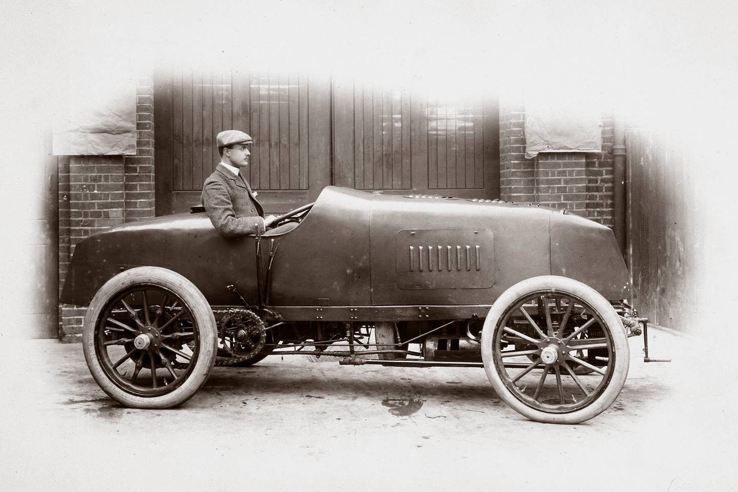 The 80-horsepower Mors car entered in the 1903 Gordon Bennett Cup. <em>Getty Images</em>