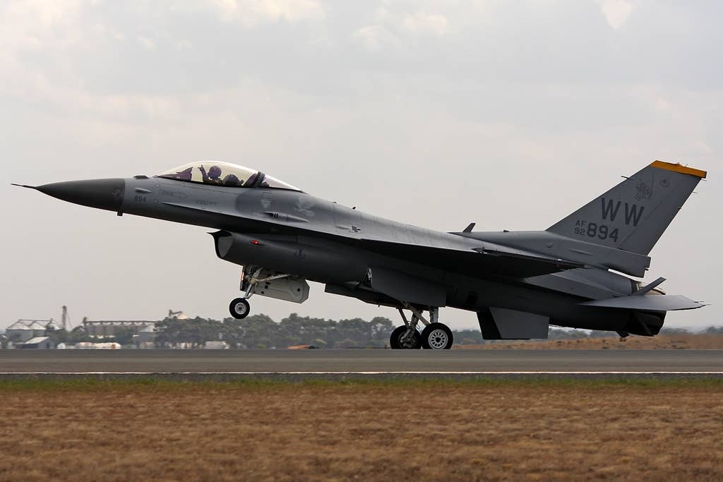 Lockheed Martin's F-16C Fighting Falcon. <em>Credit: Jeff Gilbert/Wikimedia Commons</em>