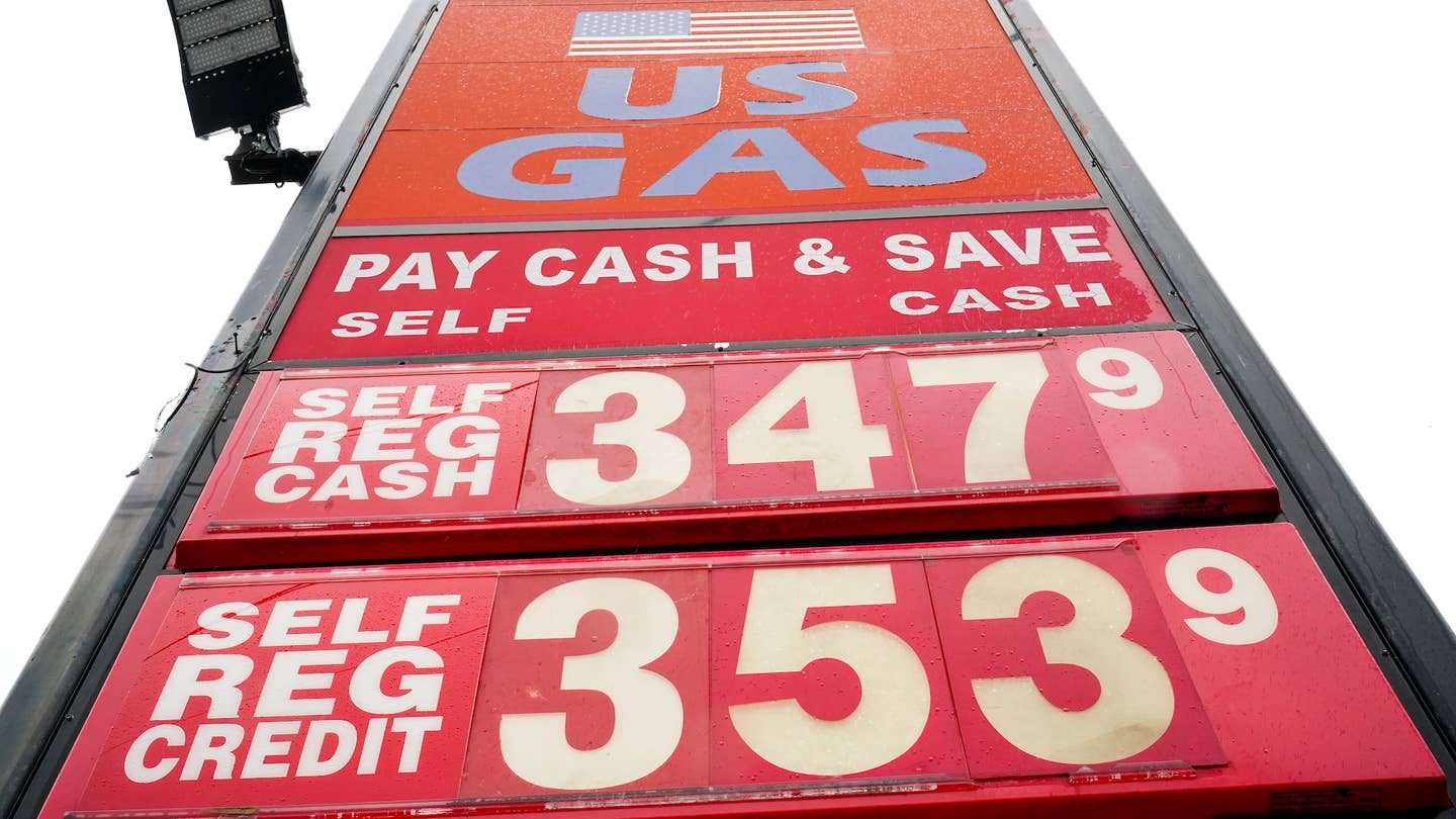 Gas Prices Now Dropping Below $4 a Gallon in Some Parts of US: Analyst