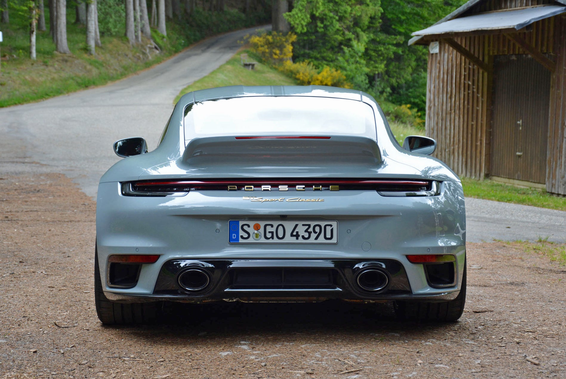 https://www.thedrive.com/uploads/2022/07/15/2023-Porsche-911-Sport-Classic_Ronan-Glon_4.jpg