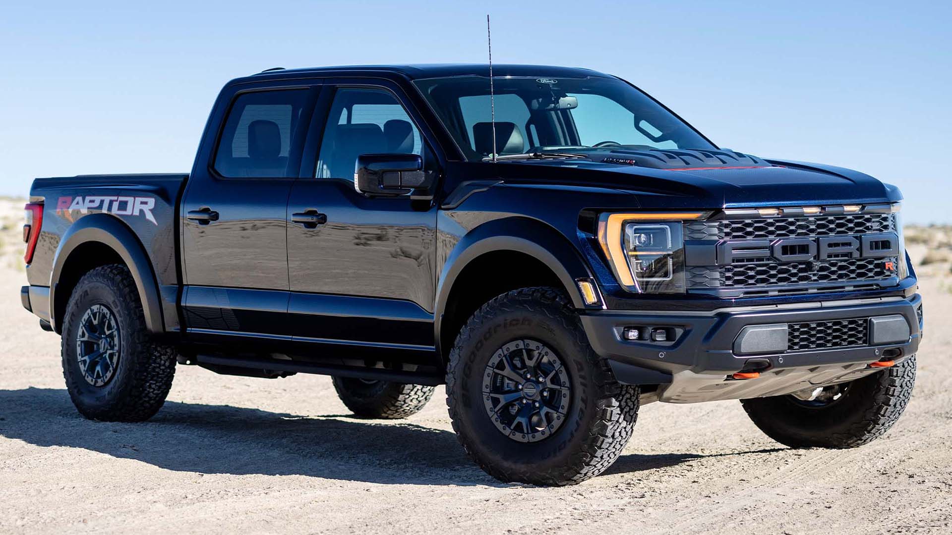 Here's Why the 2023 Ford F150 Raptor R Makes 'Only' 700 HP