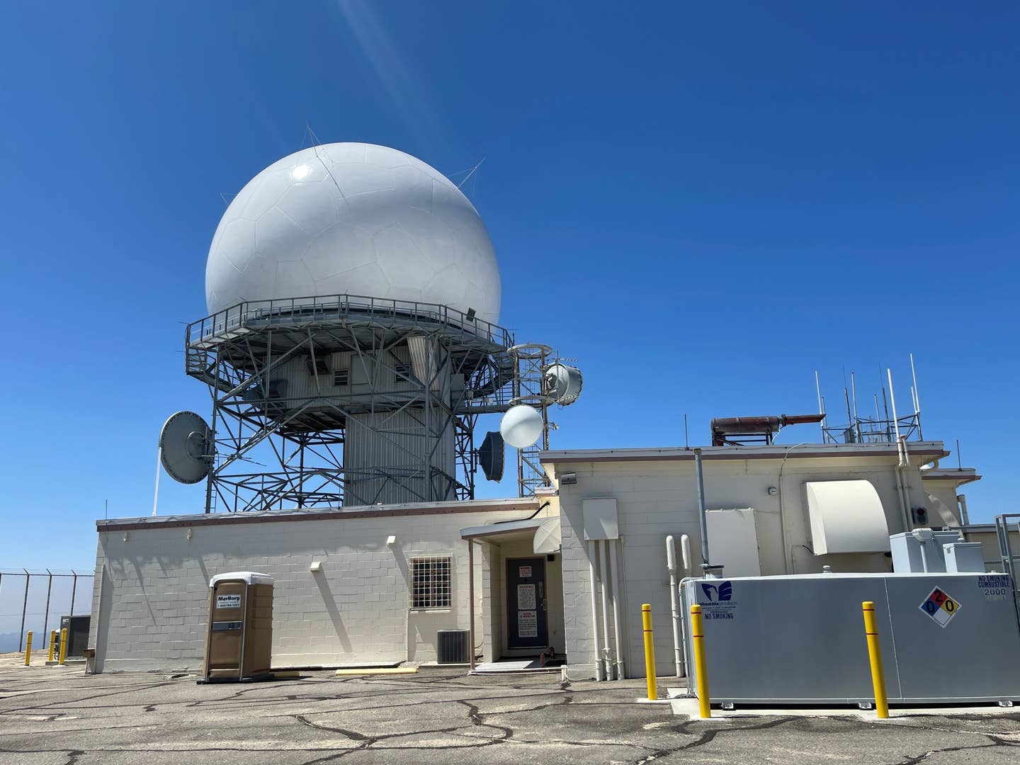 NORAD's Air Route Surveillance Radar system version 4, or ARSR-4, long-range radar, Paso Robles, California, Aug. 24, 2021. (U.S. Air Force photographer Deb Henley)