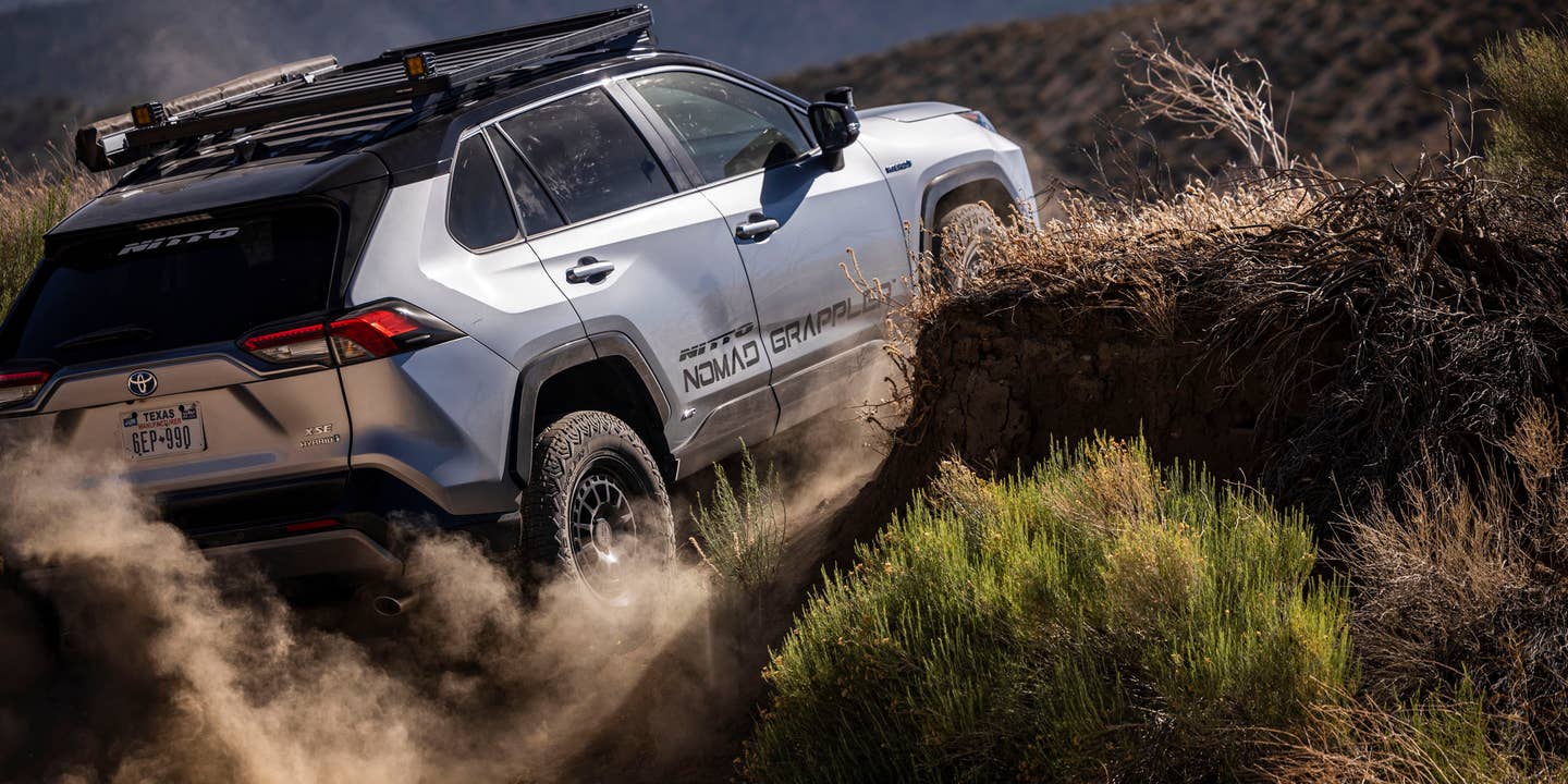 How Airing Down Tires Can Make a Normal SUV an Off-Road Hero