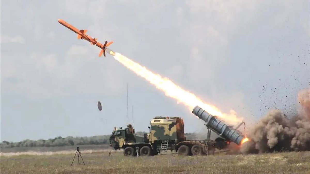 A Neptune anti-ship cruise missile is launched during a test. <em>Ukroboronprom</em>