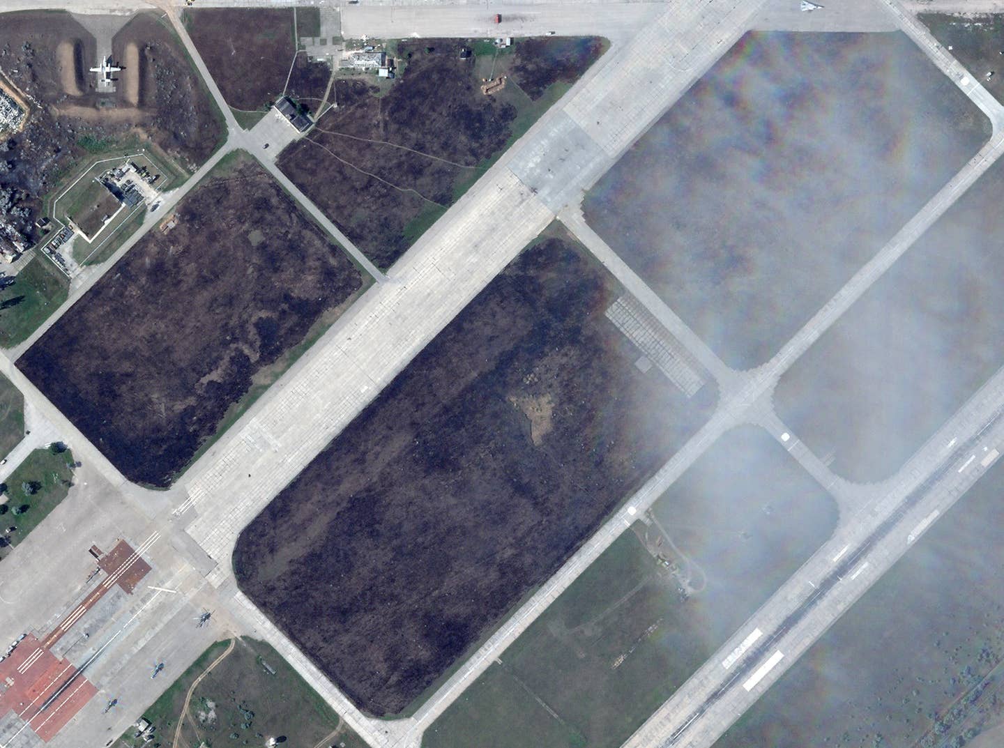 A similar look at the scorched areas south of the apron. <em>PHOTO © 2022 PLANET LABS INC. ALL RIGHTS RESERVED. REPRINTED BY PERMISSION</em>
