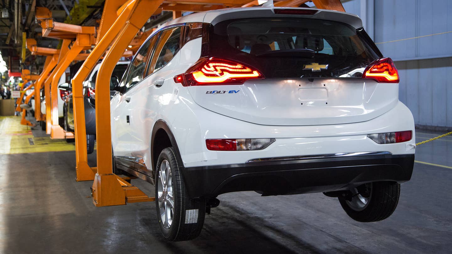 Pre-production for the all-new 2017 Chevrolet Bolt EV is underway.  Chevrolet Bolt EV engineers are working alongside GM’s Orion Township,  Mich. assembly plant workers to finalize testing of plant tools and processes in preparation for the for start of retail production at the end of this year. 

“We’re at another critical and important point in the development of the Bolt EV,” said Josh Tavel, Bolt EV Chief Engineer.  “We’ve moved from working in math and building cars by hand to building Bolt EV’s on the line.  We’re now testing the tooling used in the plant so that we deliver high quality 200-plus mile EV that our customers are eagerly anticipating.”