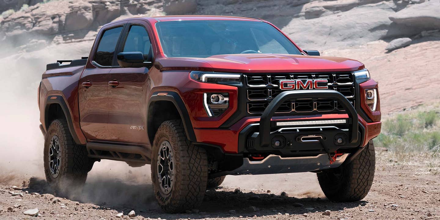 2023 GMC Canyon: A 310-HP Colorado Twin That Finally Looks Worth It