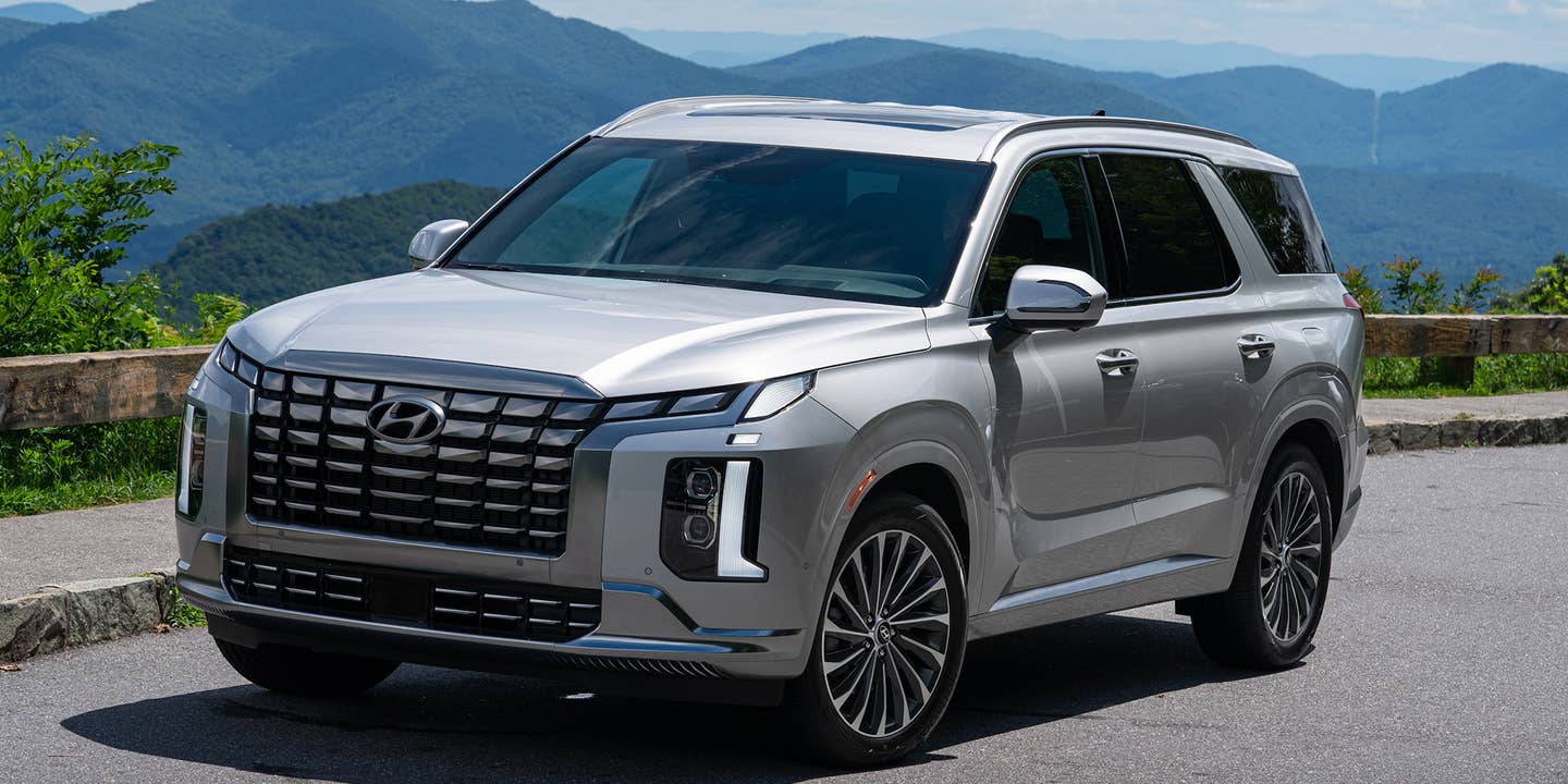 The 2023 Hyundai Palisade Looks a Lot Better Now, and Is a Better Buy, Too