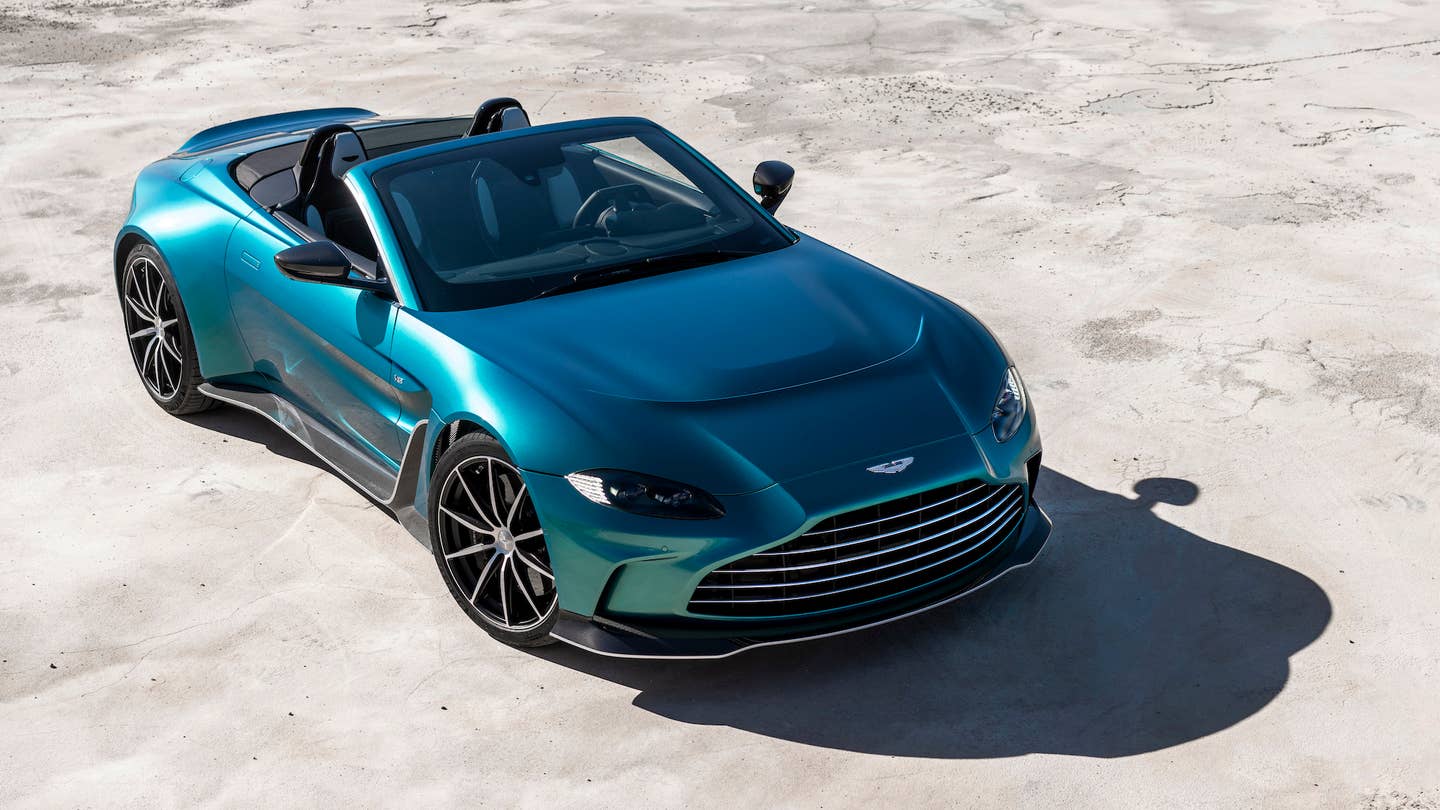 The Aston Martin V12 Vantage Roadster Is a Show-Stopping 690-HP Beauty