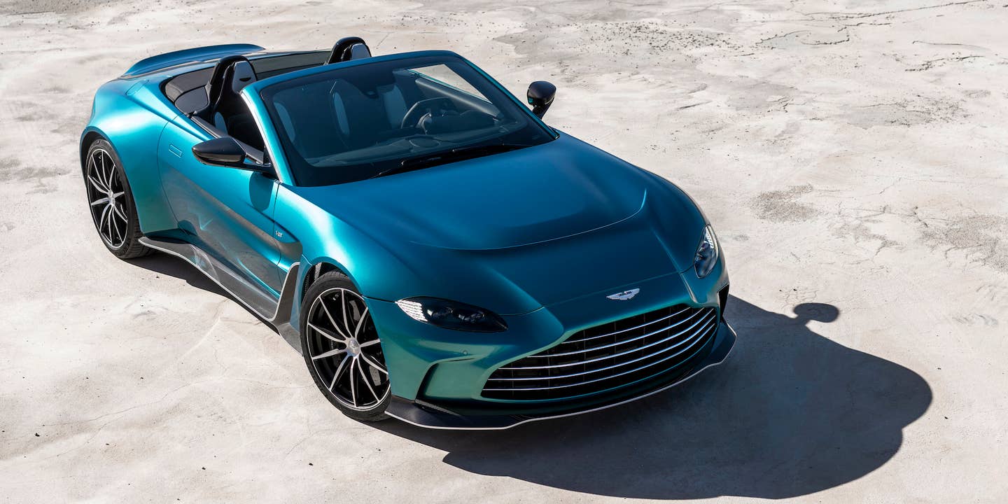 The Aston Martin V12 Vantage Roadster Is a Show-Stopping 690-HP Beauty