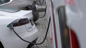 EV Owners Say They’re Mostly Happy With Public Charging, When It Works