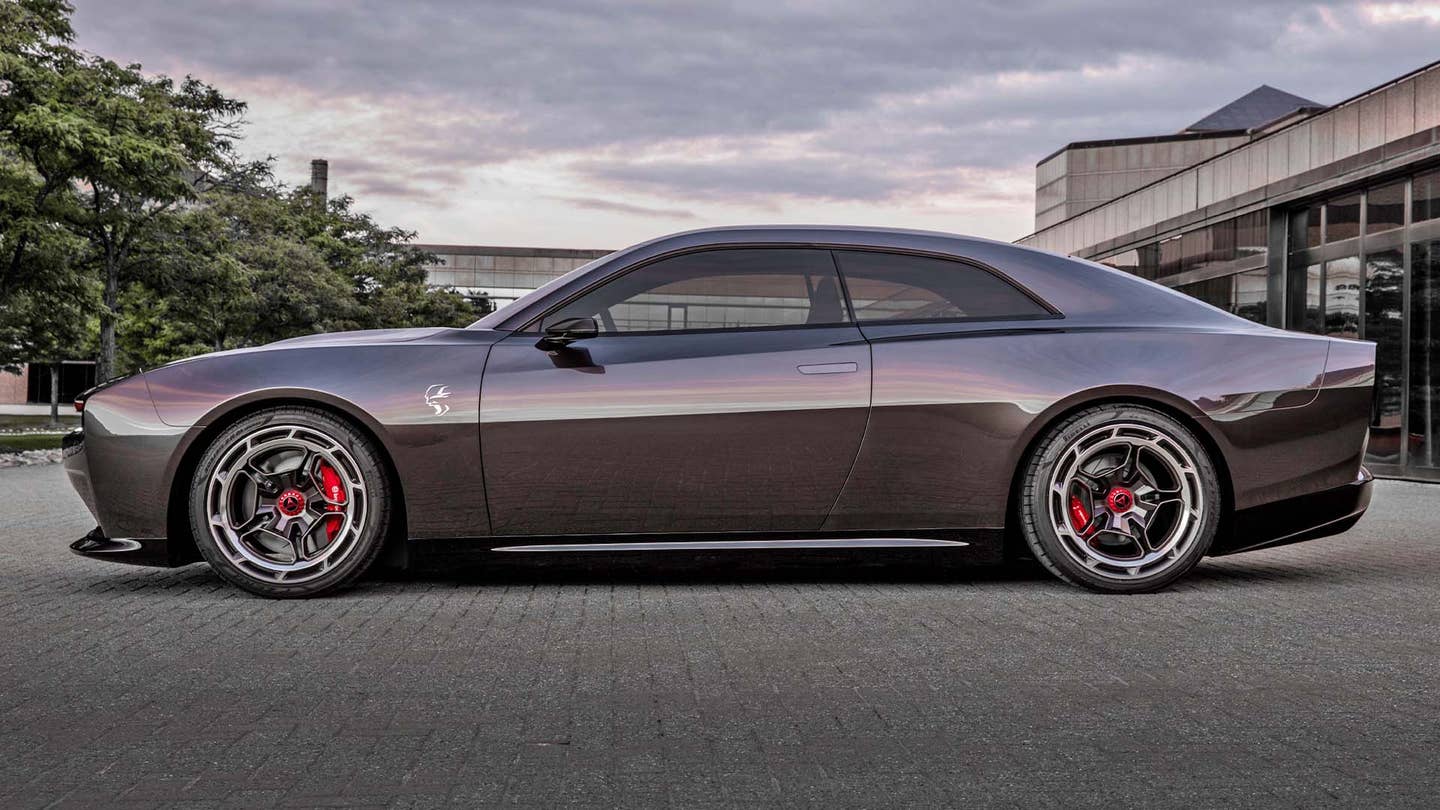 Next-Gen Dodge Challenger and Charger Won’t Be Electric Only: Report