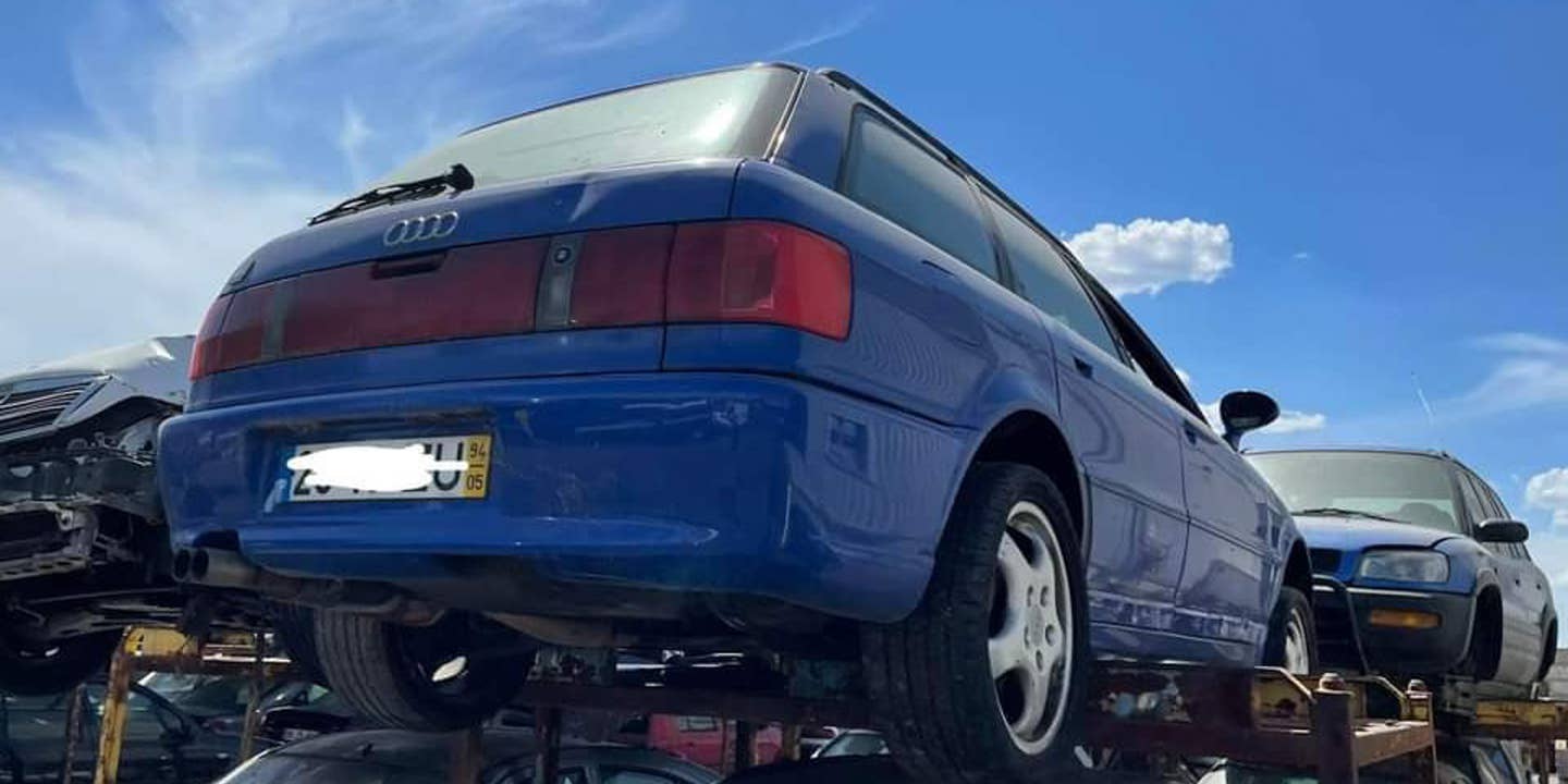 There’s a Sad Audi RS2 Avant Awaiting Its Doom at a Junkyard in Portugal