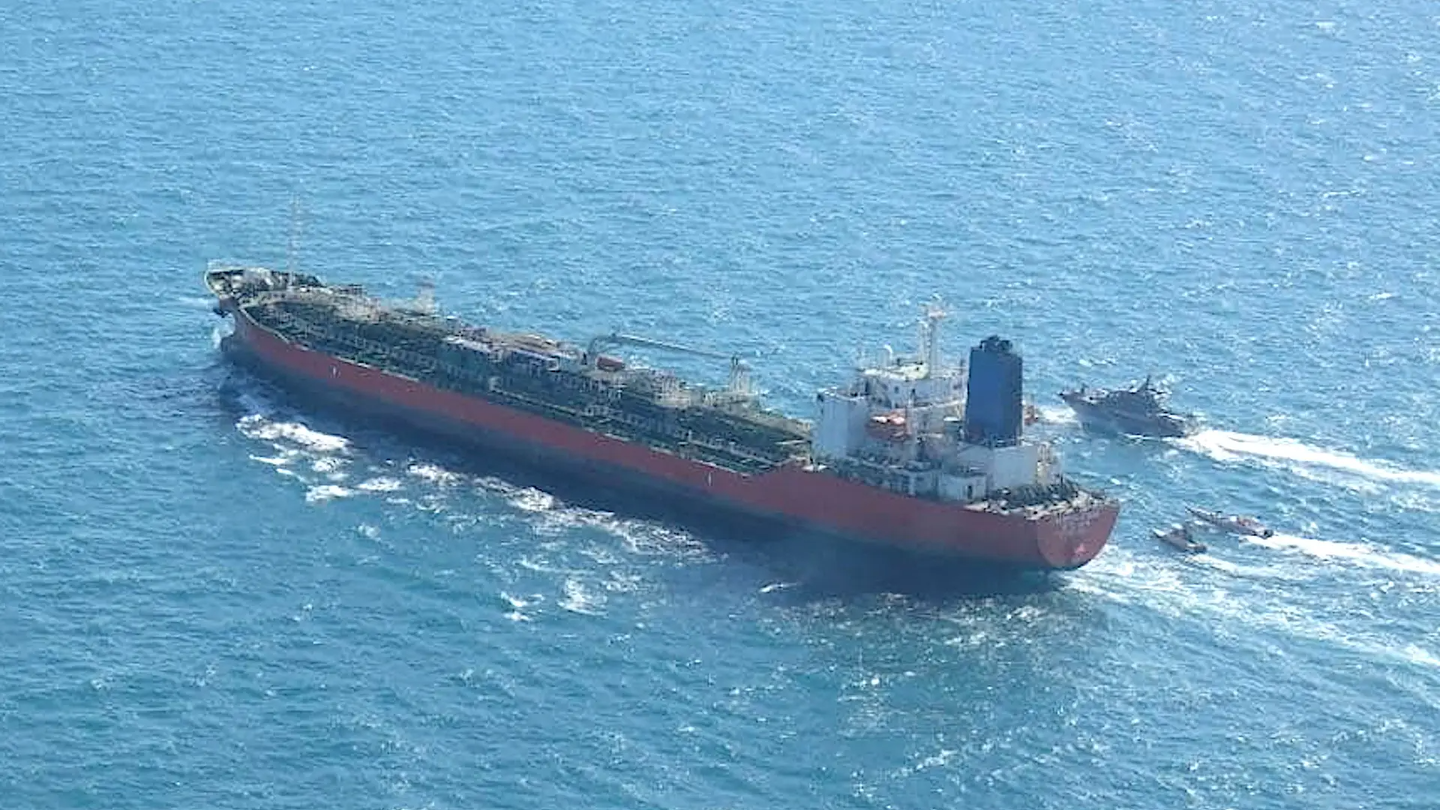 IRGC boats swarm the South Korean flagged tanker&nbsp;<em>Hankuk Chemi</em>&nbsp;on Jan. 4, 2021.<em> Credit:</em>&nbsp;<em>Tasnim News Agency</em>