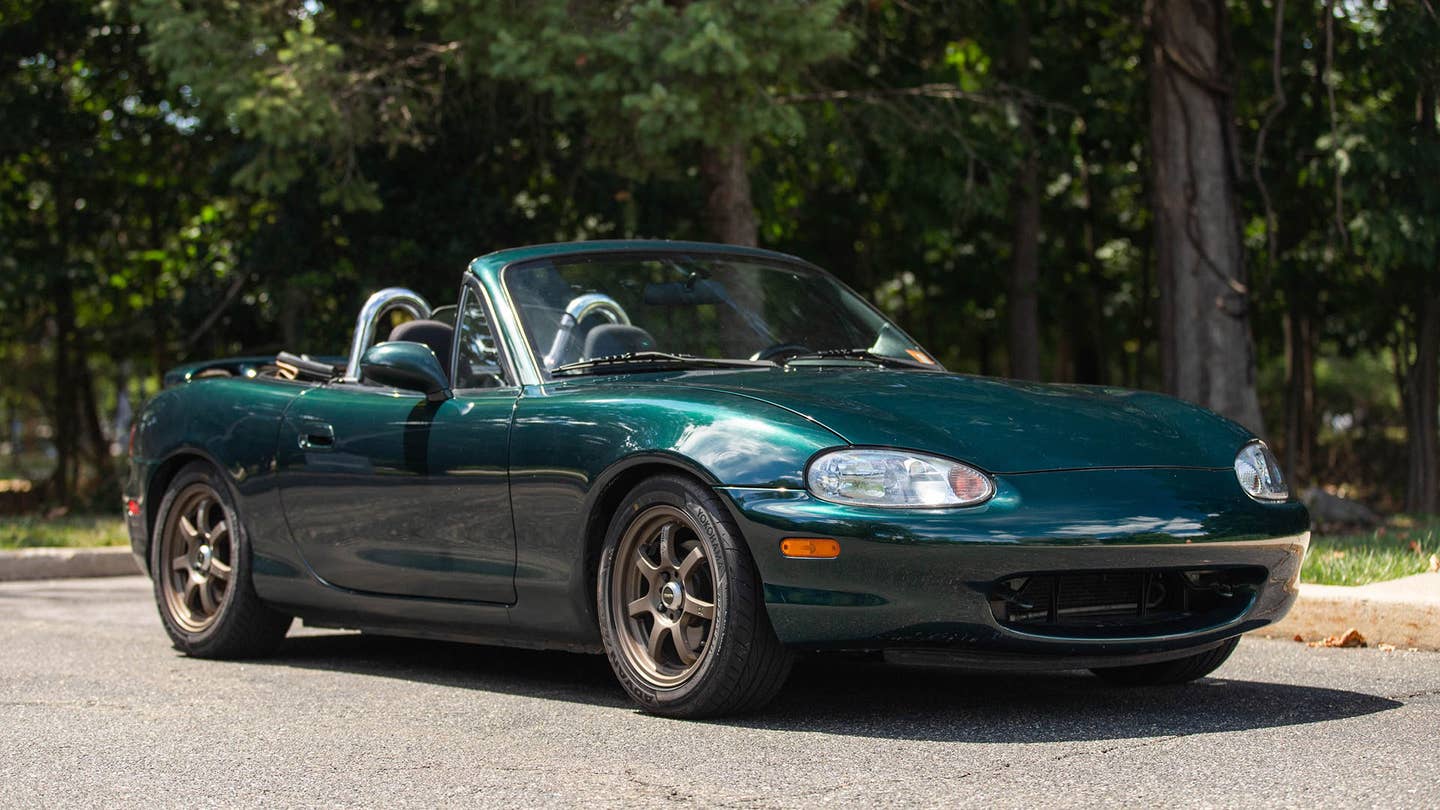 This Supercharged 1999 NB Mazda Miata Is a Miata Done Right