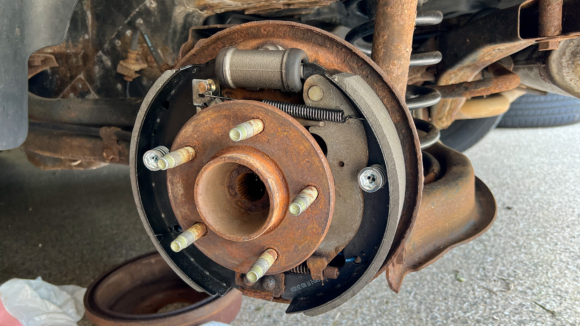 How To Change Drum Brakes The Drive