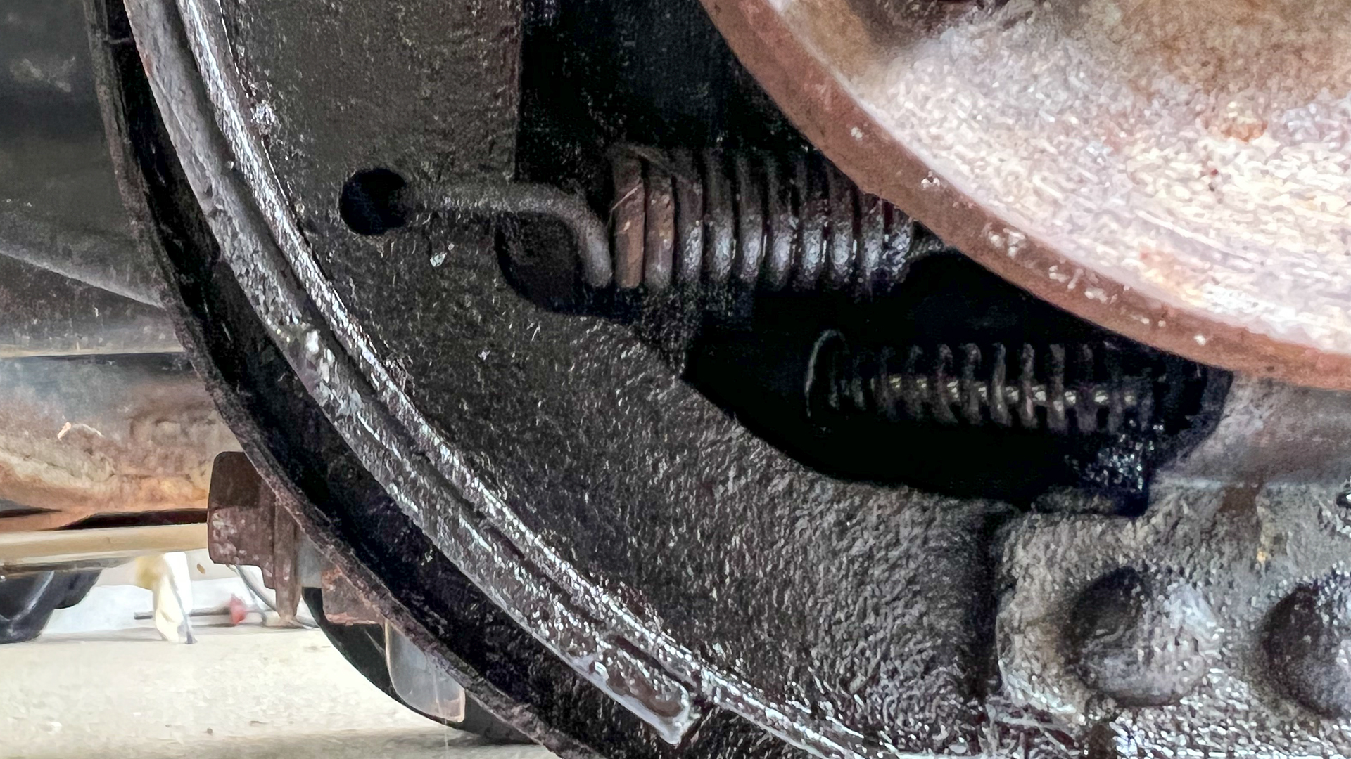 How To Change Drum Brakes The Drive