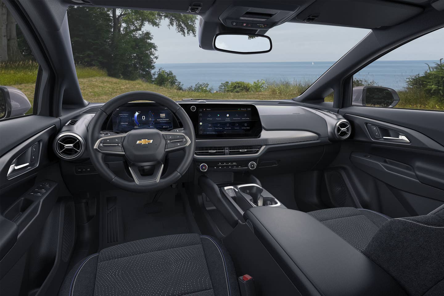 There's a few blank buttons, sure, but it's far from a tiny screen and no air conditioning. <em>Chevrolet</em>