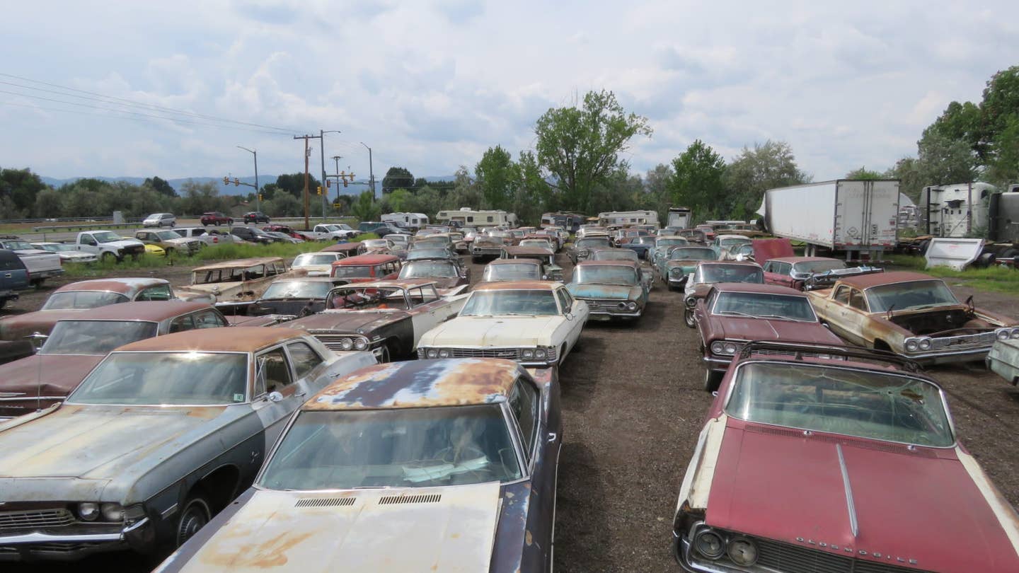 Hundreds of Classic American Cars Are Heading to Auction