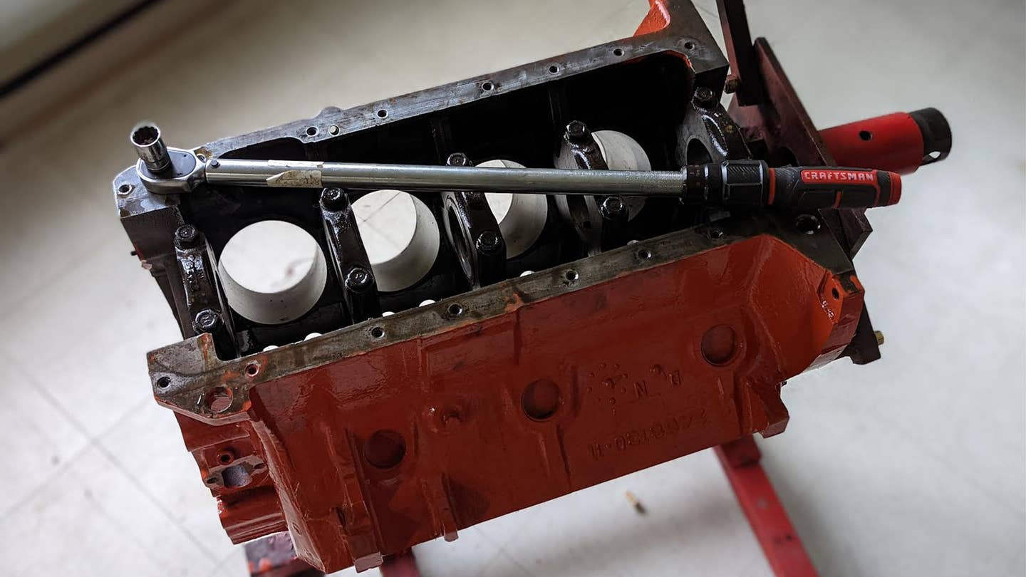 Craftsman torque wrench on test engine