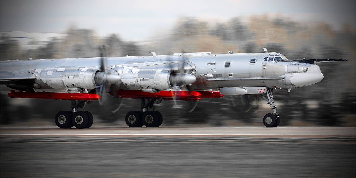 Russia long-range aviation bomber ukraine