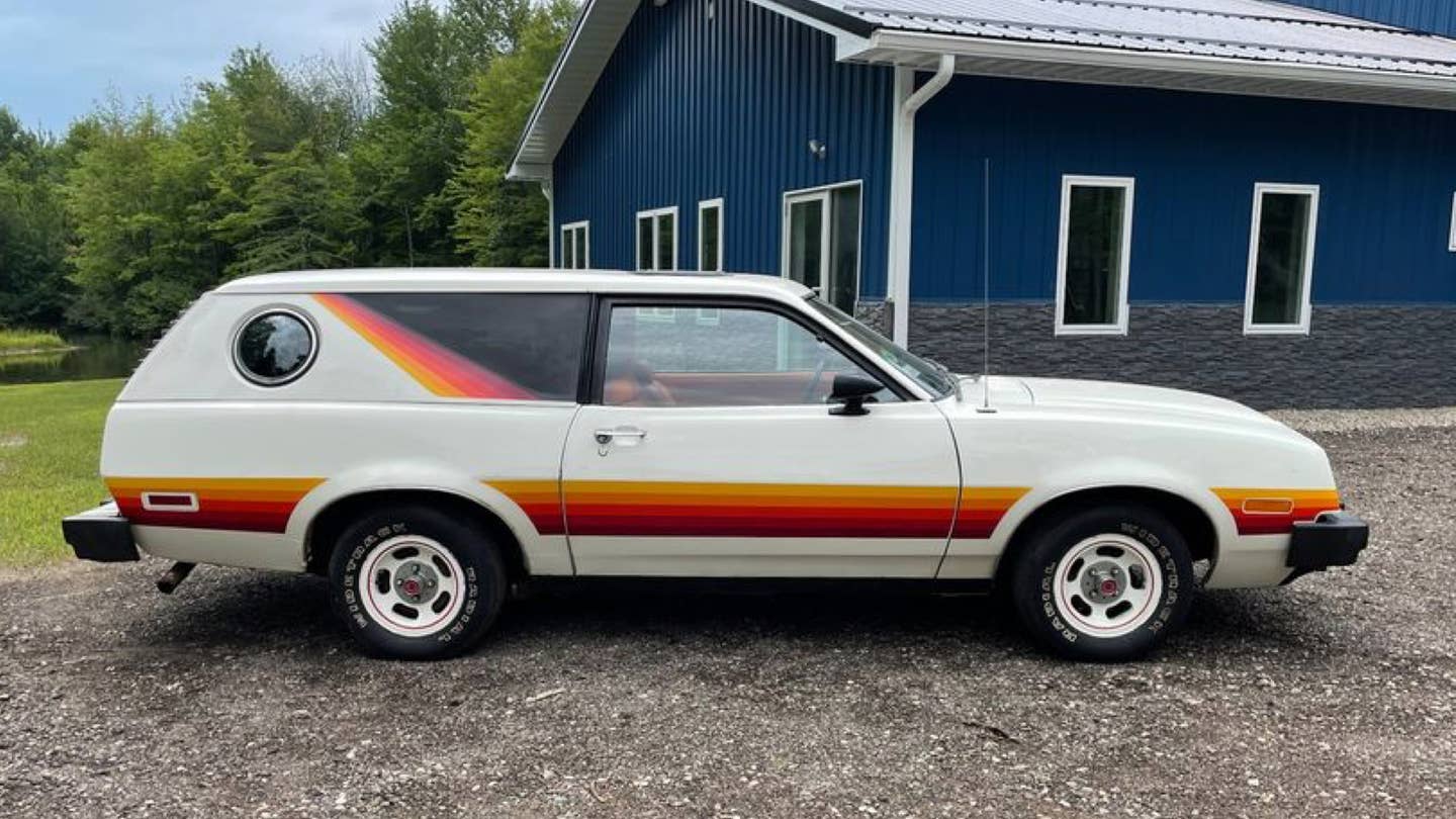 Buy This Groovy ’70s Ford Pinto Cruiser Wagon and Step Back in Time