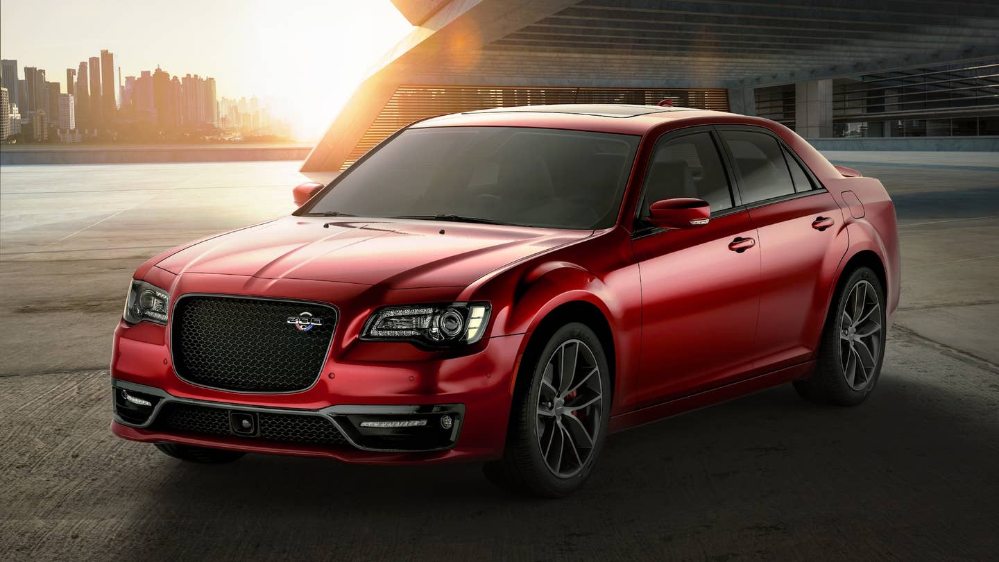 Here’s Why the 2023 Chrysler 300C Isn’t a Hellcat