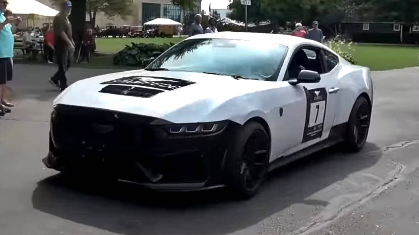 Listen to the 2024 Ford Mustang Dark Horse’s V8 Snarl While Idling