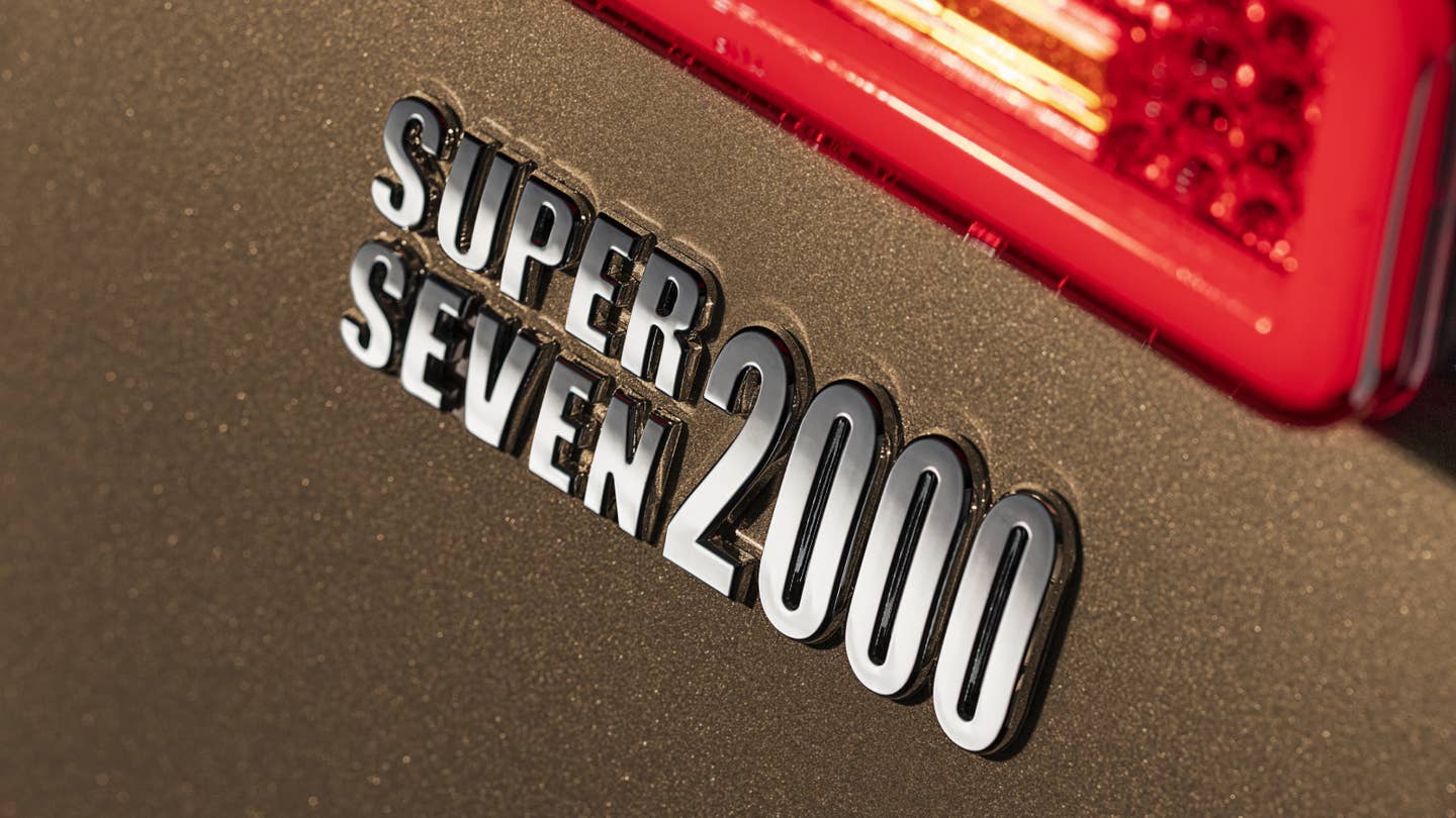 Super Seven 2000