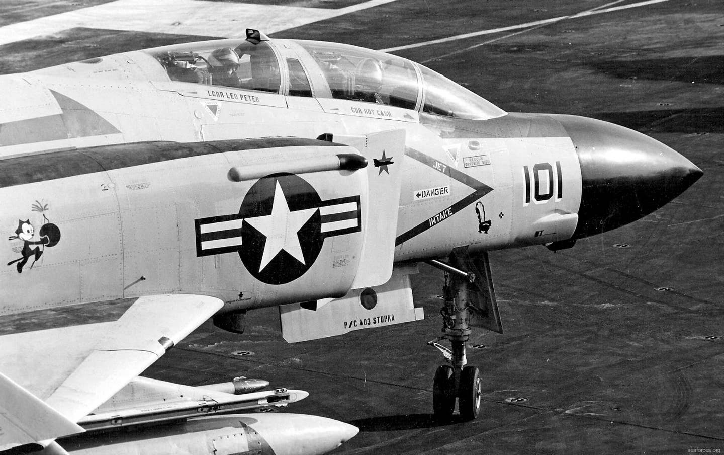 A VF-31 F-4 Phantom II with the squadron Felix the Cat symbol. <em>USN/NNAM</em>