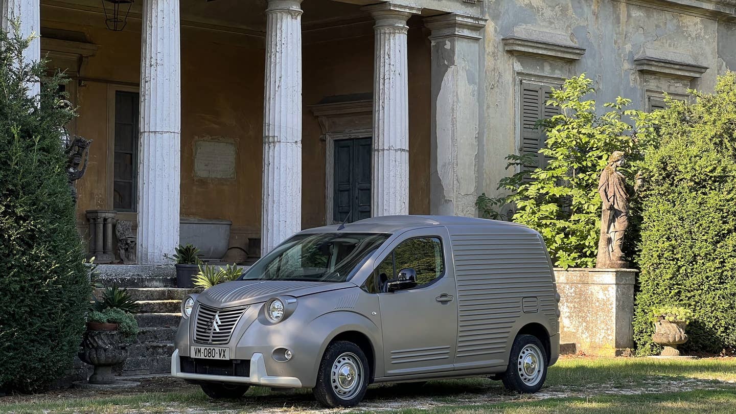 There’s a New Delightful Citroen Retro Van That Looks Like a 2CV