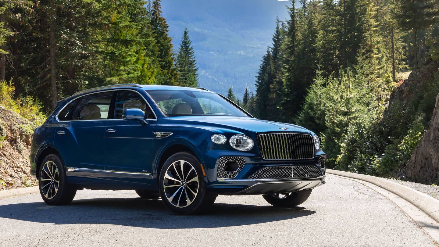 The 2023 Bentley Bentayga EWB Is a First-Class Seat Before You Even Get to the Airport