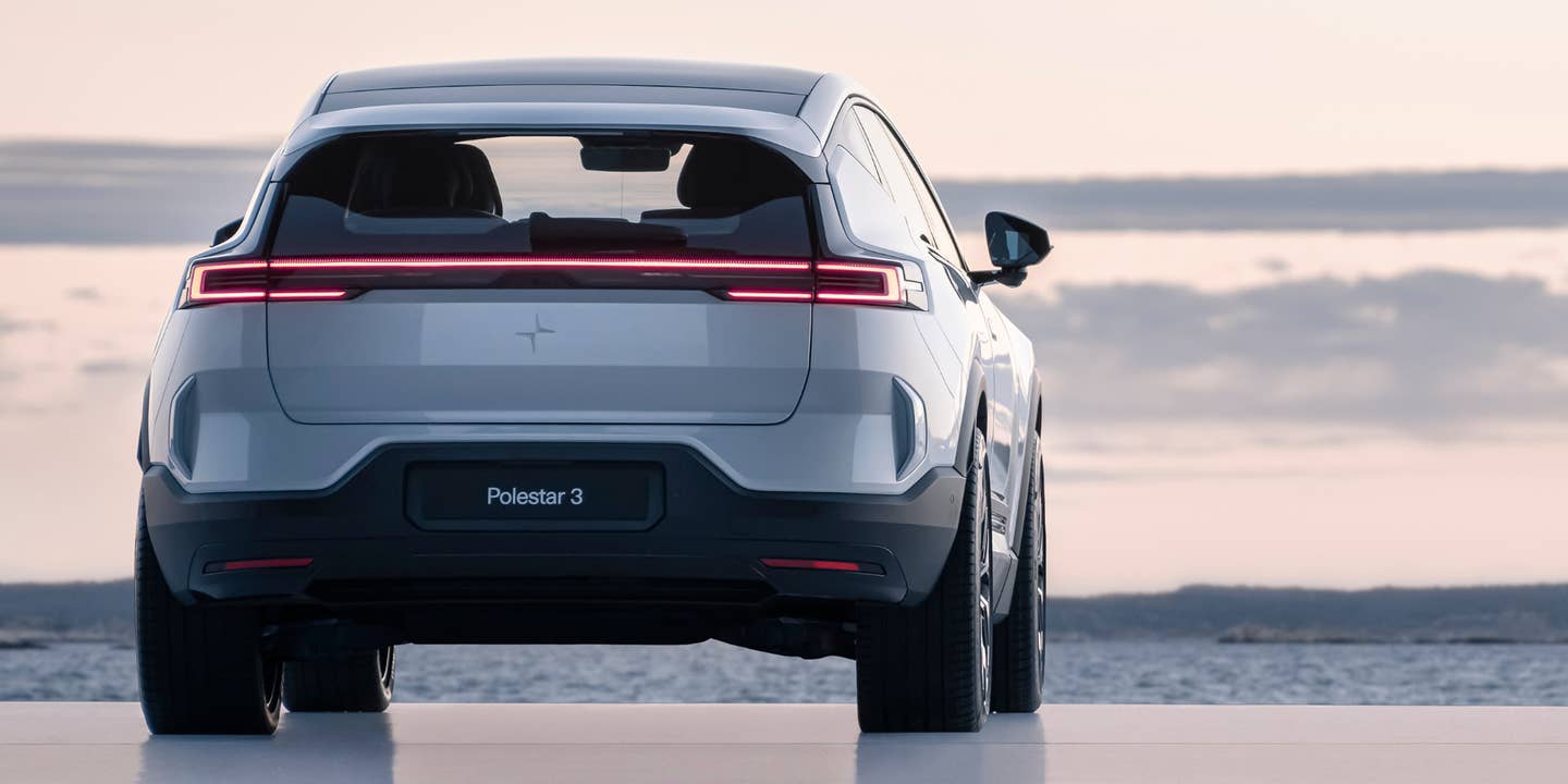 Polestar 3: An Electric SUV With up to 510 HP, Debuting October 12