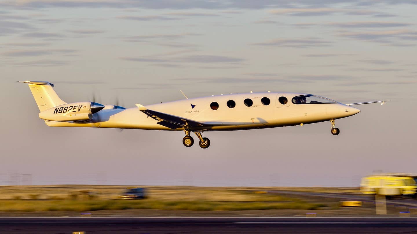 Electric Commuter Aircraft ‘Alice’ Has Flown For The First Time