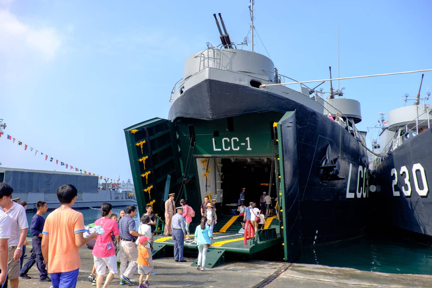 The amphibious command ship ROCS <em>Kao Hsiung</em> (LCC-1) represents the antiquated nature of the current ROCN amphibious warfare fleet. Originally launched in 1944 as a U.S. Navy tank landing ship, this vessel is still thought to be used by Taiwan for missile launch tests. <em>玄史生/Wikimedia Commons </em>