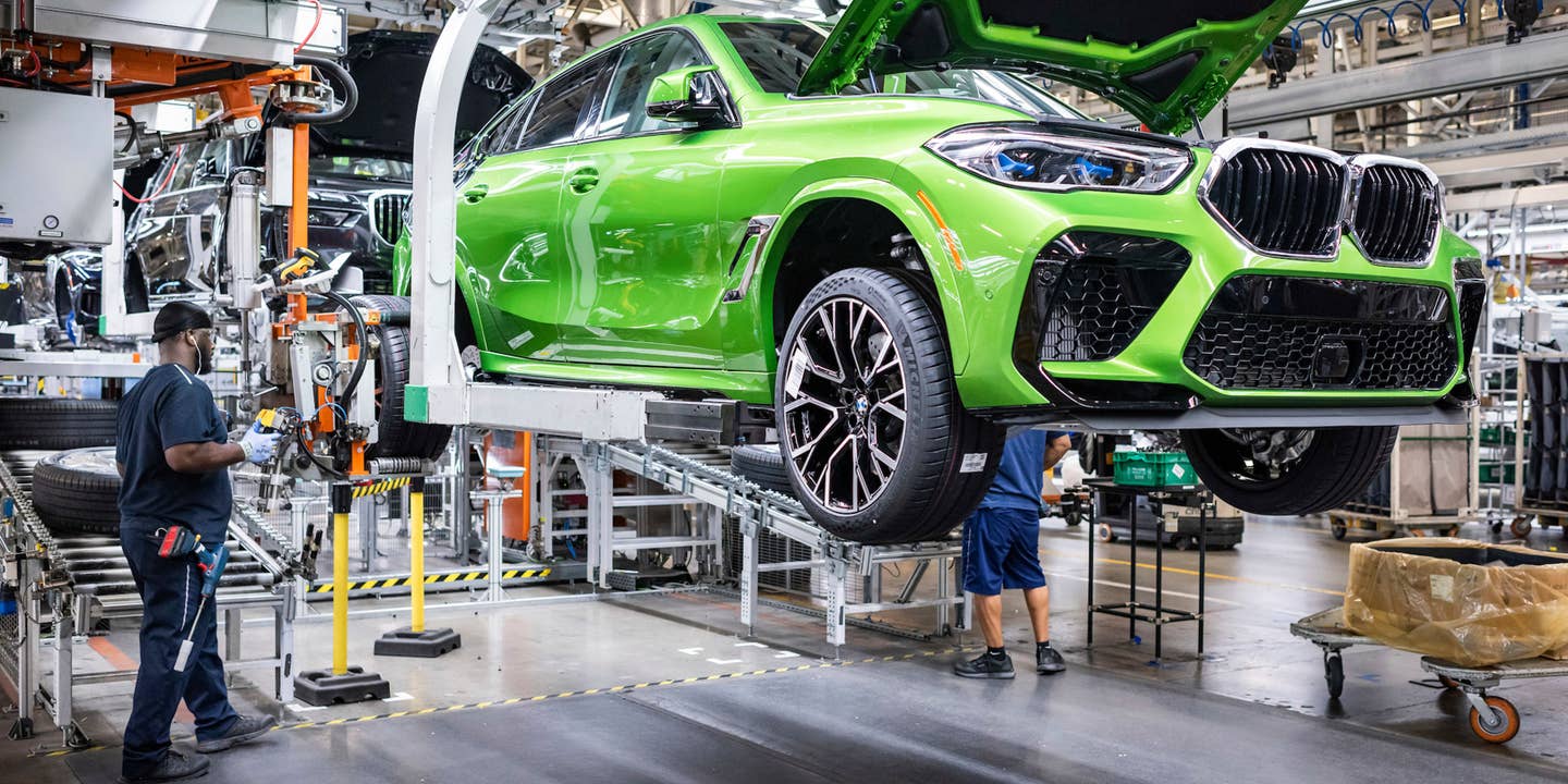 BMW’s Six Millionth Car Built in the U.S. Is a Very Green X6 M