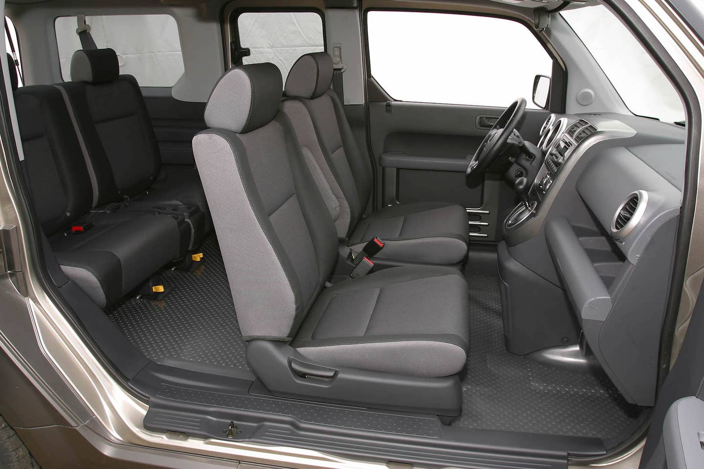 2004 Honda Element EX interior.