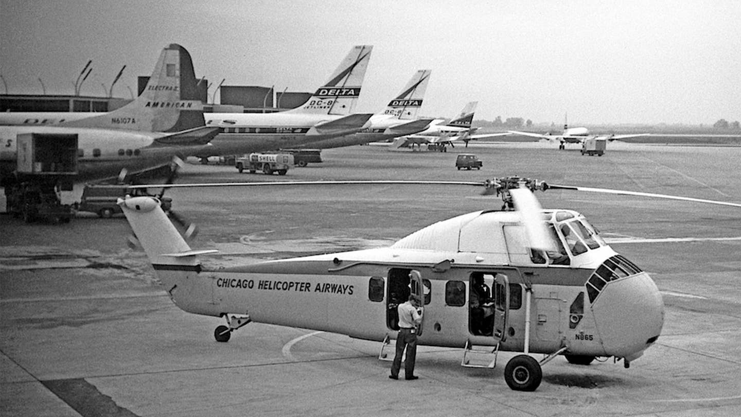 Chicago Commuters Once Had an Easy, Affordable Way To Beat Traffic: Helicopters