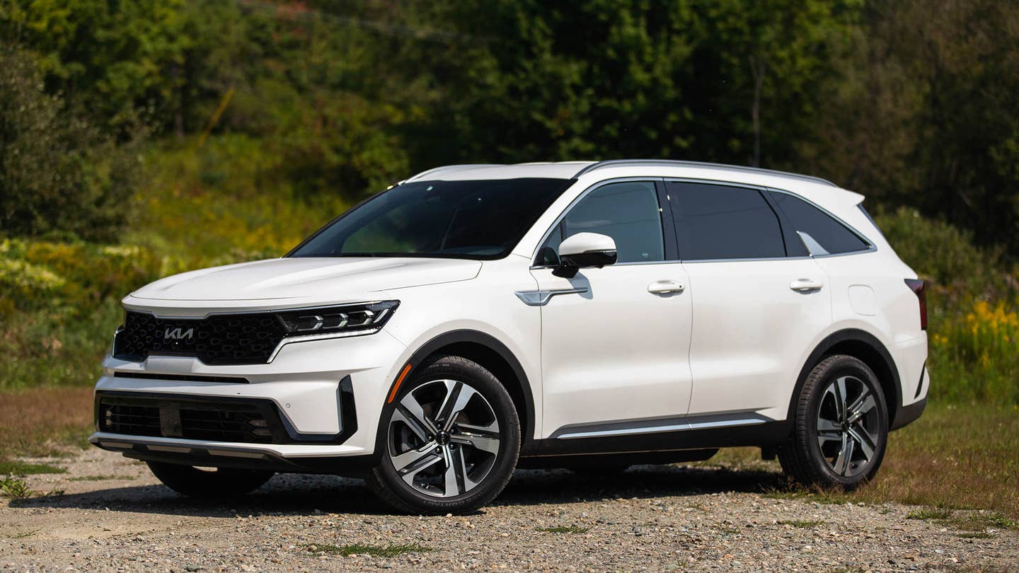 2022 Kia Sorento Plug-In Hybrid Review: The Affordable 3-Row That Can Pretty Much Do It All
