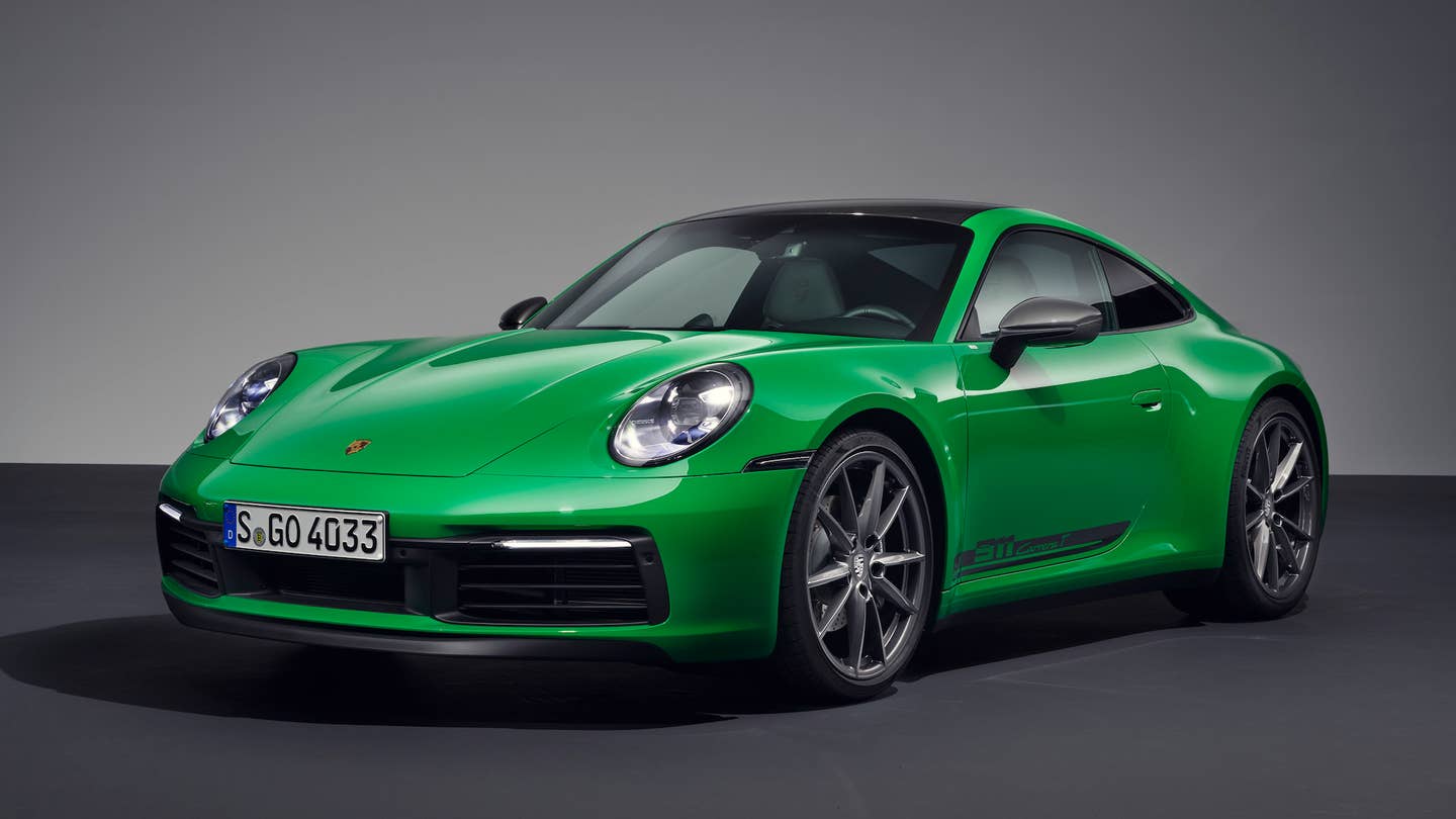The 2023 Porsche 911 Carrera T Is a Lighter and Tighter Sports Car With Purists In Mind